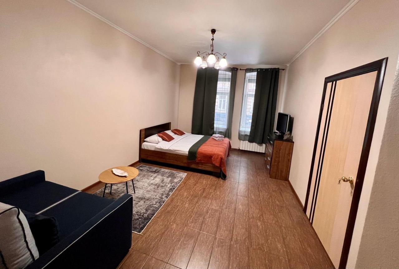 Old City Apartment With Parking Λβιβ Εξωτερικό φωτογραφία
